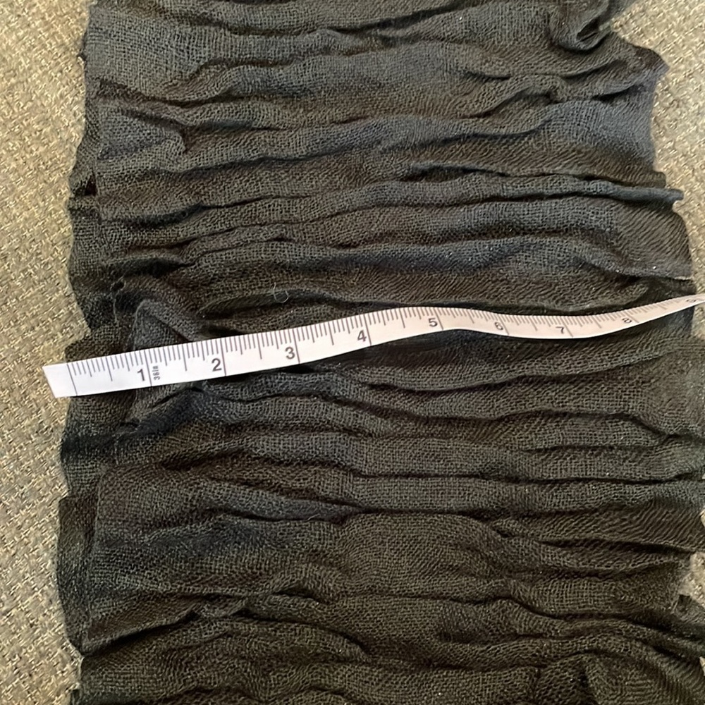 Kimchi Blue Black Textured Scarf - Picture 4 of 4